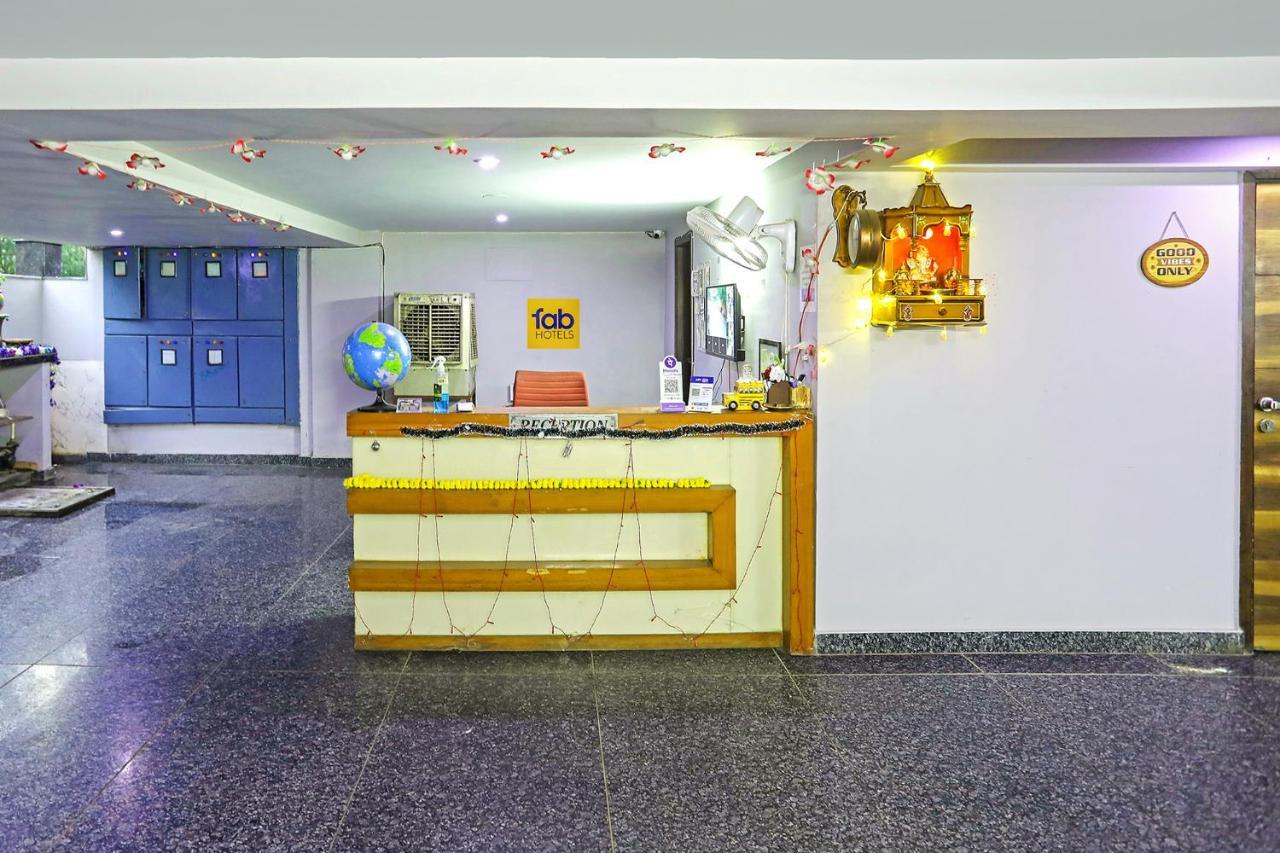 Fabhotel White House Bnb - Nr Yashobhoomi Convention Centre Delhi Zewnętrze zdjęcie