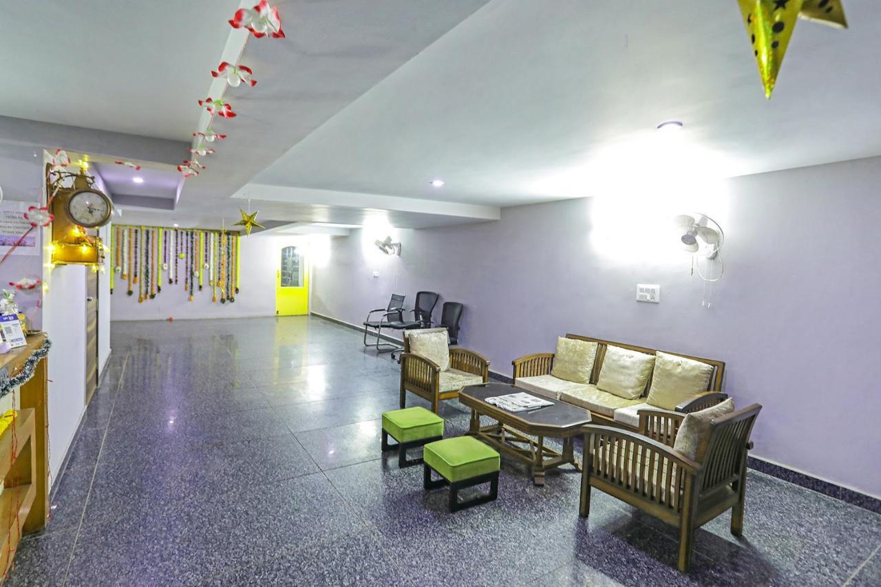 Fabhotel White House Bnb - Nr Yashobhoomi Convention Centre Delhi Zewnętrze zdjęcie